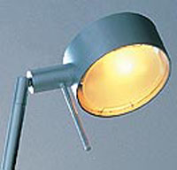 anta_lakonia_stehleuchte_detail_kopf.jpg