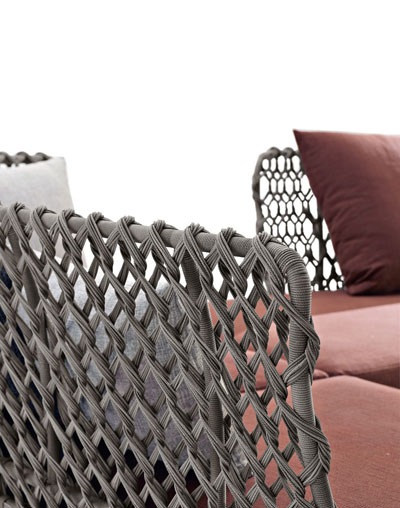 bunb_italia_revel_outdoor_sofa_detail.jpg
