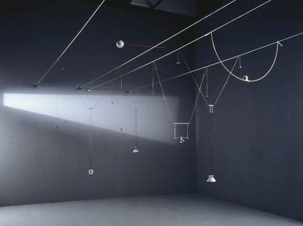 ingo_maurer_yayaho_systeme_3.jpg