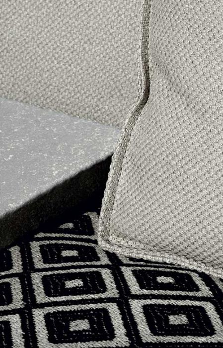 bunb_italia_oh_it_rains_sofa_outdoor_detail_1.jpg